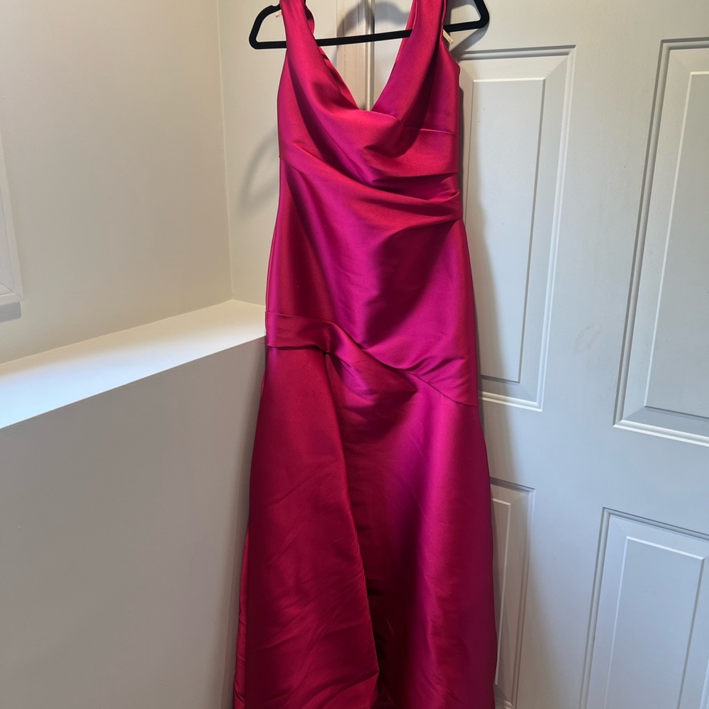 Monique Lhuillier Pink Pleated Cowl Neck Gown